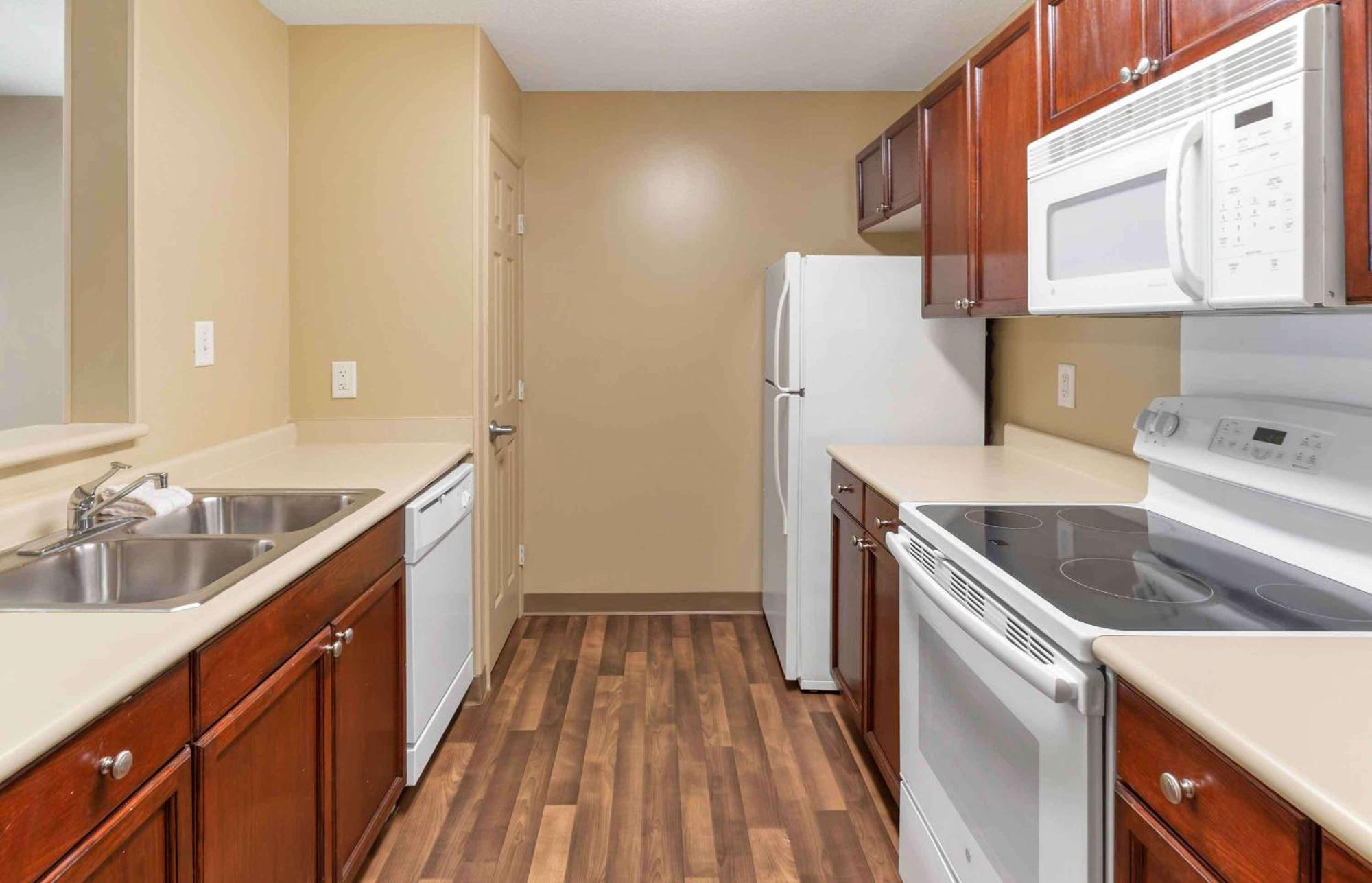 Extended Stay America Suites - Raleigh - Rtp - 4919 Miami Blvd Durham Exteriör bild