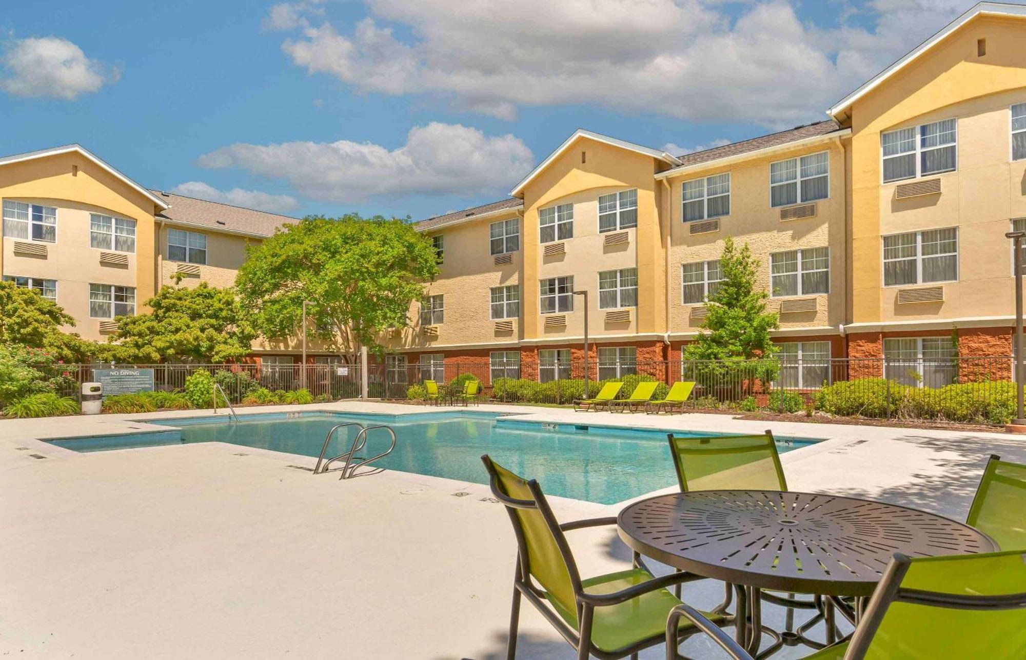 Extended Stay America Suites - Raleigh - Rtp - 4919 Miami Blvd Durham Exteriör bild