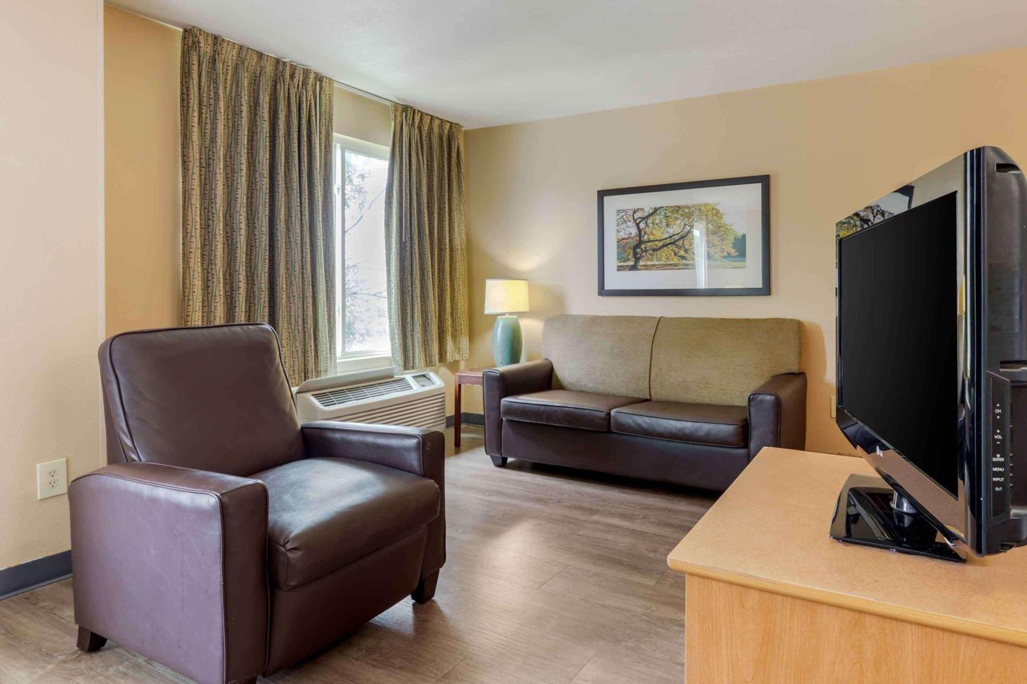 Extended Stay America Suites - Raleigh - Rtp - 4919 Miami Blvd Durham Exteriör bild